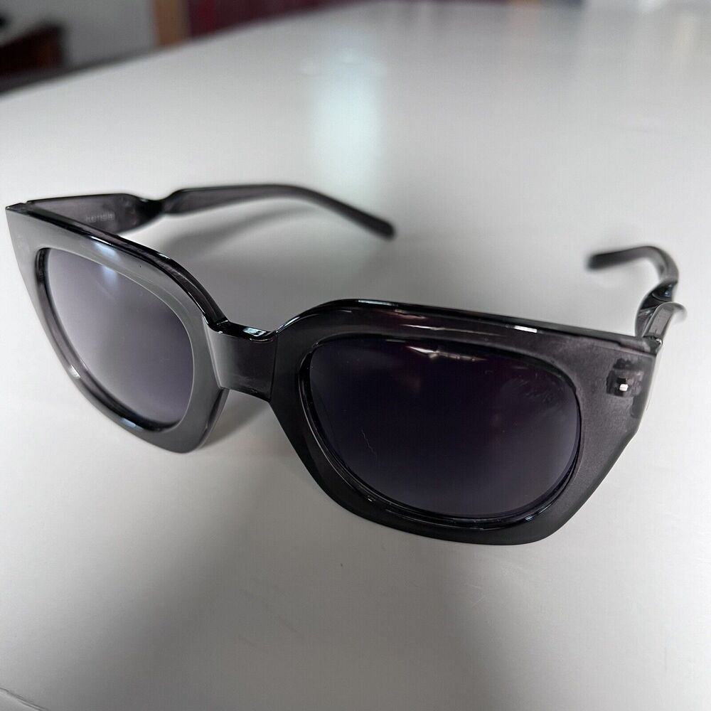 Kensie Adira GR Women's Cat Eye Sunglasses Black Frame & Lens Durable - Picture 4 of 11